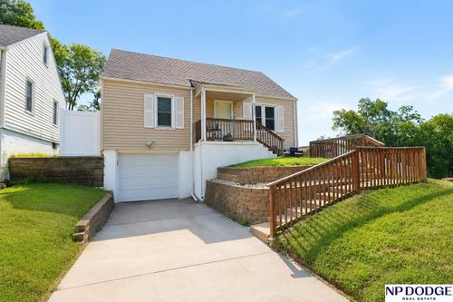 3705 N 40th St, Omaha, NE, 68111-2625 | Card Image