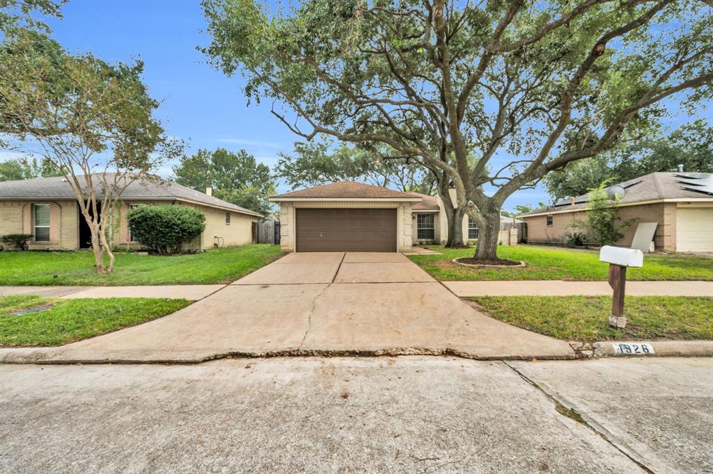 Oakwell Ln, Katy, TX 77449