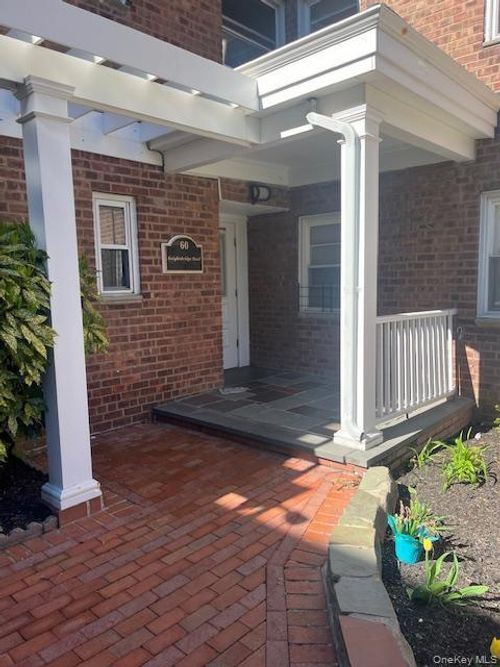 2h-60 Knightsbridge Rd, Great Neck, NY, 11021-4516 | Card Image