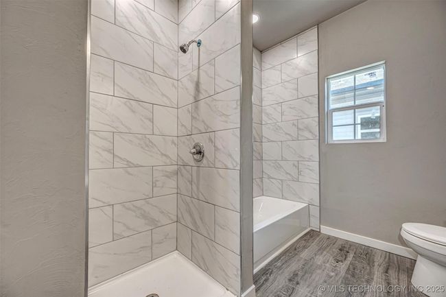 1015 E Main St, House other with 3 bedrooms, 2 bathrooms and null parking in Shawnee OK | Image 24