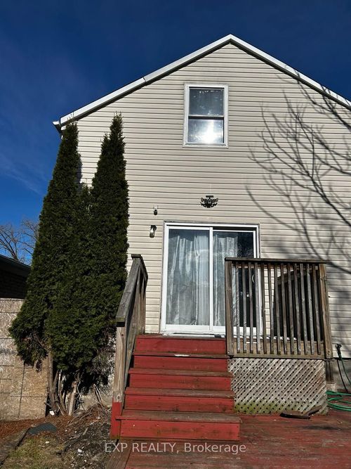 121 Boullee St, London, ON, N5Y1T8 | Card Image