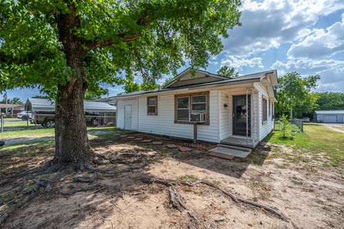 507 N 2nd St, Davis, OK, 73030-1505 | Card Image