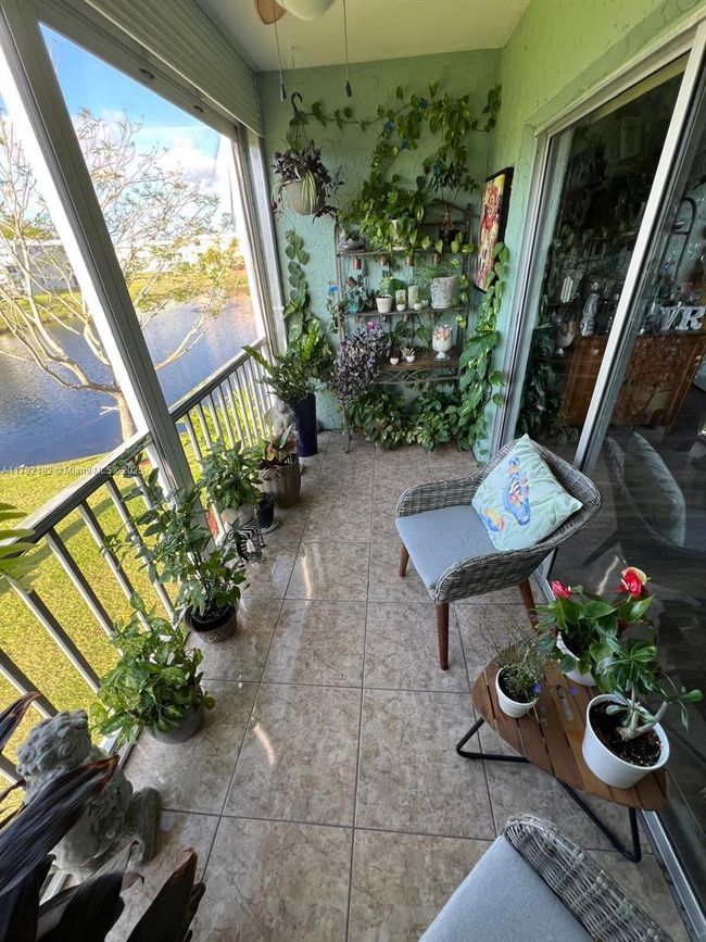 APT-1516 - 9880 Marina Blvd, Condo with 2 bedrooms, 2 bathrooms and null parking in Boca Raton FL | Image 19