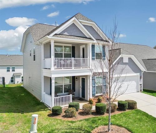 124 Archer Dr, Bermuda Run, NC, 27006-6688 | Card Image