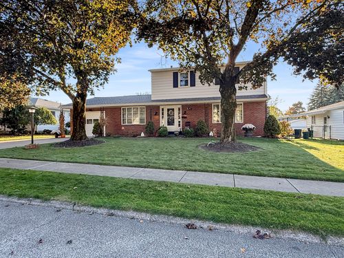 3412 Regis Dr, Erie, PA, 16510-2617 | Card Image