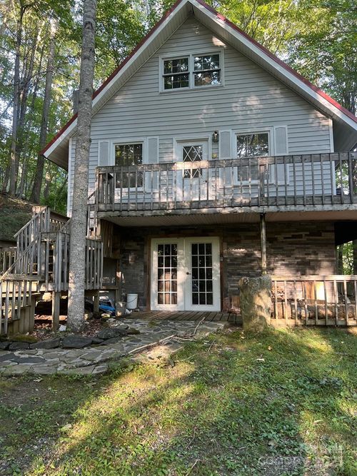 181 Fox Den Rd, Mars Hill, NC, 28754-7455 | Card Image