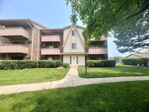 apt-17-11 Echo Ct, Vernon Hills, IL, 60061-3007 | Card Image
