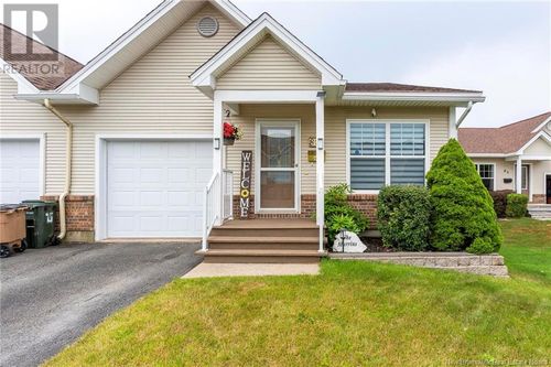 81 Tudor Lane, Saint John, NB, E2K5T7 | Card Image