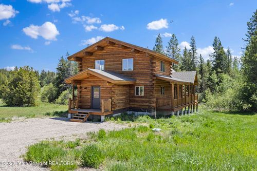 1644 Shadow Loop S, Ashton, ID, 83420-7748 | Card Image