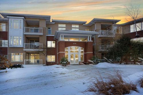 apt-107-408 Parkers Lake Rd, Wayzata, MN, 55391-1448 | Card Image