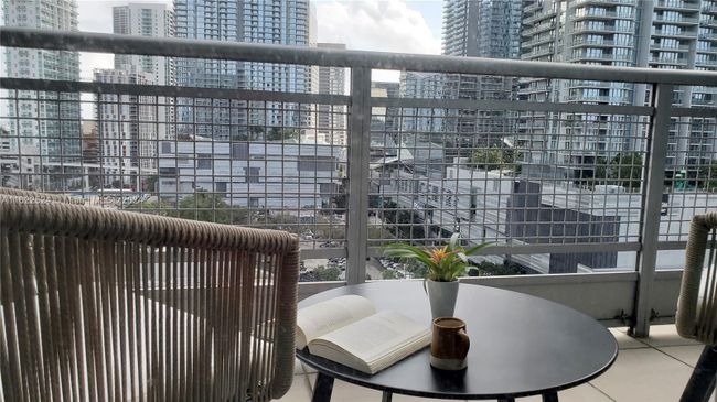 1716 - 690 Sw 1st Ct, Condo with 1 bedrooms, 1 bathrooms and null parking in Miami FL | Image 52