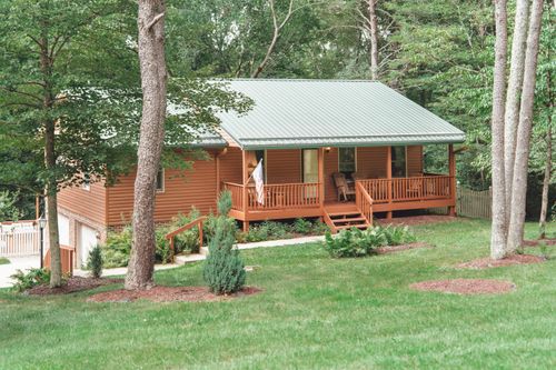 31252 Deerfield Dr, Logan, OH, 43138-8594 | Card Image