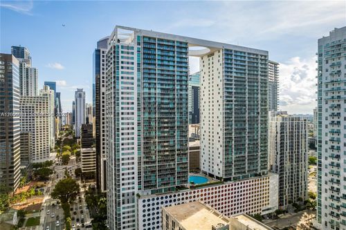 2001-55 Se 6th St, Miami, FL, 33131-2560 | Card Image