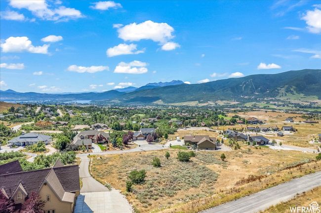19 - 4349 Snowflake Cir, House other with 4 bedrooms, 6 bathrooms and 4 parking in Eden UT | Image 14
