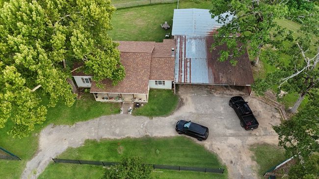 1880 E State Highway 294, Home with 3 bedrooms, 2 bathrooms and 3 parking in Elkhart TX | Image 4
