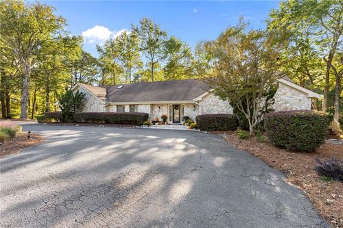 1000 Truitt Ct, Virginia Beach, VA, 23454-1835 | Card Image