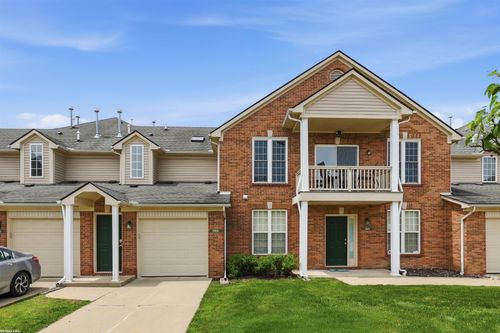 45653 Gable Dr, Macomb, MI, 48044-6605 | Card Image