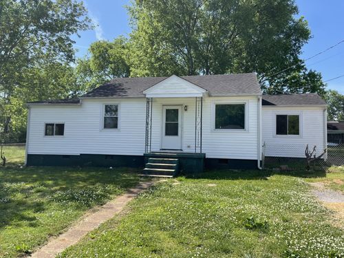 1712 Strawberry Ln, Hixson, TN, 37343-4933 | Card Image