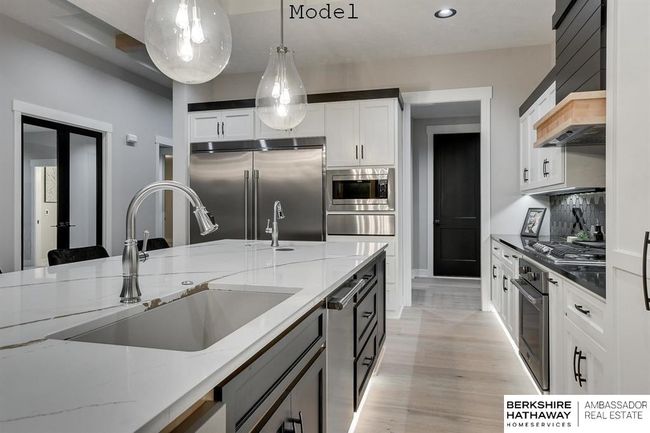 3902 S 212 Th St, House other with 4 bedrooms, 4 bathrooms and 4 parking in Elkhorn NE | Image 18
