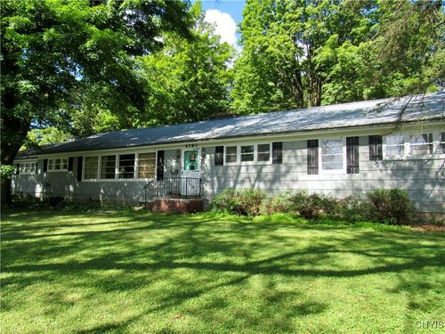 4819 Lawndale Dr, Syracuse, NY, 13215-2315 | Card Image