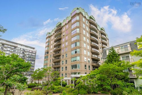 206-1540 Summer St, Halifax, NS, B3H4R9 | Card Image