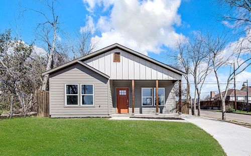 1649 E Terrell Ave, Fort Worth, TX, 76104-3847 | Card Image