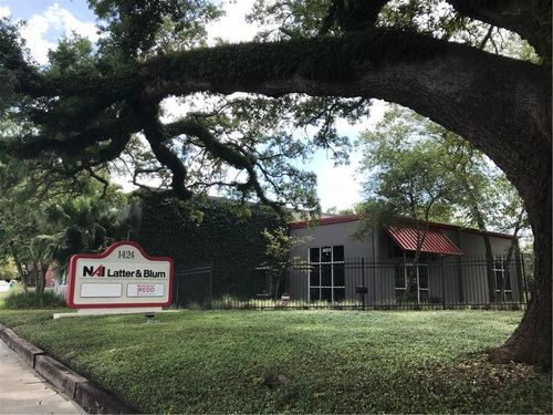 1424 Ryan St, Lake Charles, LA, 70601-5980 | Card Image