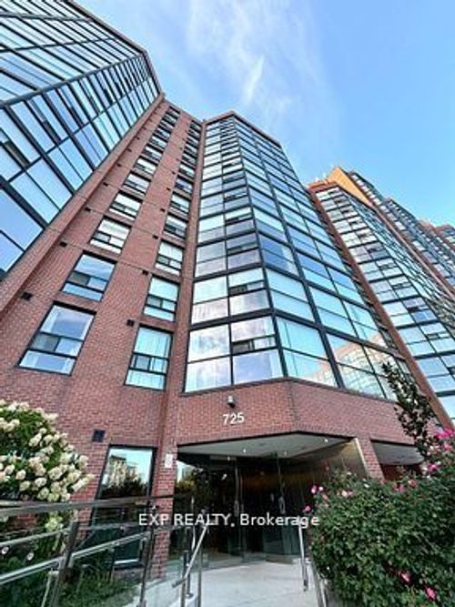 705-725 King St W, Toronto, ON, M5V2W9 | Card Image