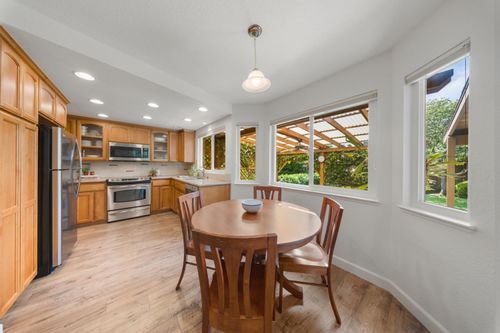 1325 Forest Dr, Turlock, CA, 95380-2905 | Card Image