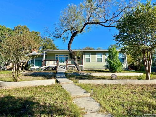 1041 Ivy Ln, Terrell Hills, TX, 78209-6046 | Card Image