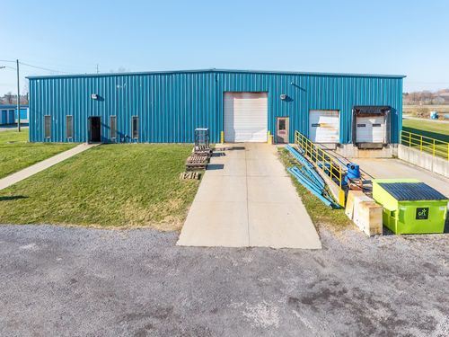 150 Green Dr, Avilla, IN, 46710-9518 | Card Image