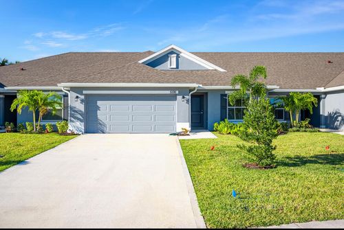 8605 Giovanni Ave, Fort Pierce, FL, 34951-1904 | Card Image
