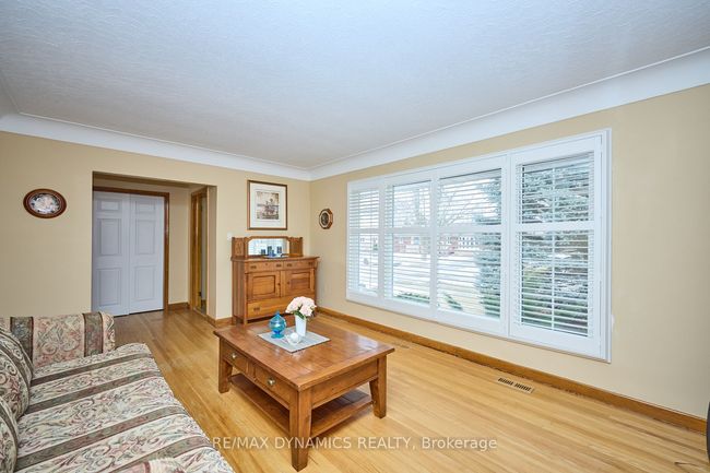 34 Barron St, House other with 3 bedrooms, 1 bathrooms and 3 parking in Welland ON | Image 8