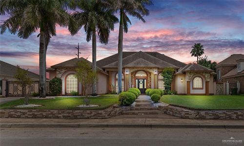 5222 Rustic Manor Dr, Brownsville, TX, 78526-3925 | Card Image