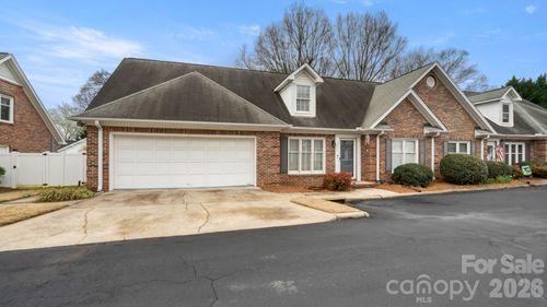 691 Carlton Dr, Gastonia, NC, 28054-5260 | Card Image