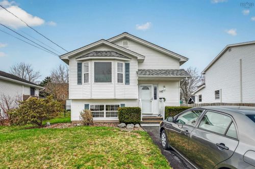 147 Avenue Du Portage, Dartmouth, NS, B2X3S8 | Card Image
