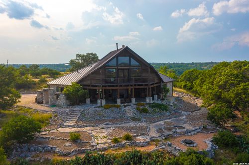 225 Valley View Dr, Comfort, TX, 78013 | Card Image