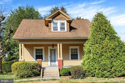 595 Swamp Rd, MIFFLINTOWN, PA, 17059-7471 | Card Image