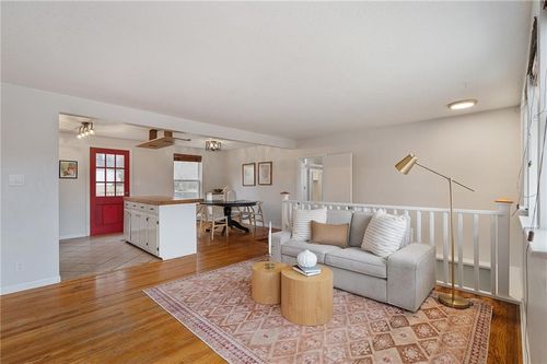 8656 Sleepy Hollow Rd, Kansas City, MO, 64114-3134 | Card Image