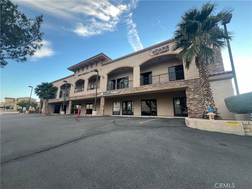 101-12998 Hesperia Road, Victorville, CA, 92395 | Card Image