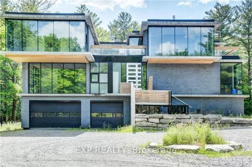 3495 Torwood Dr, Dunrobin, ON, K0A1T0 | Card Image