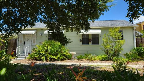 919 W Woodlawn Ave, TAMPA, FL, 33603-5439 | Card Image