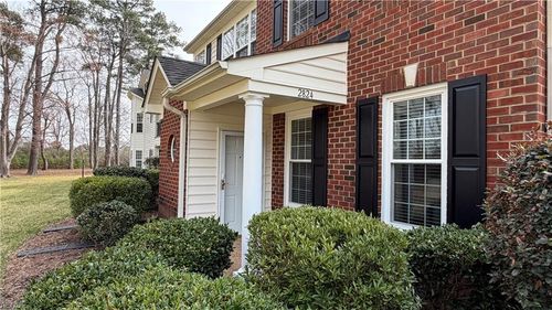 2824 Rose Garden Way, Virginia Beach, VA, 23456-2568 | Card Image