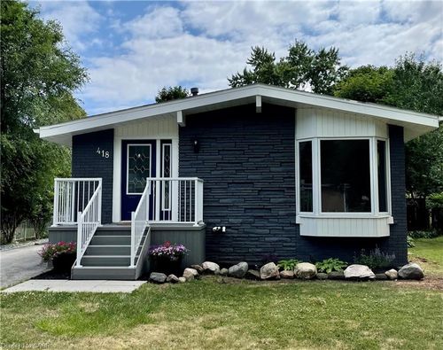 418 Norrie Cres, Burlington, ON, L7L3S5 | Card Image