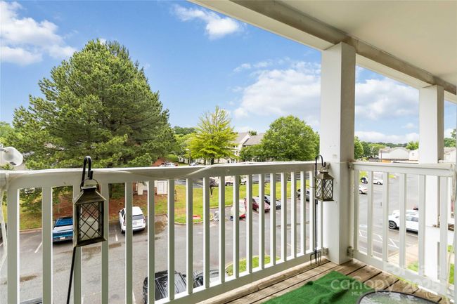 1108 Plaza Walk Dr, Condo with 2 bedrooms, 2 bathrooms and null parking in Charlotte NC | Image 22