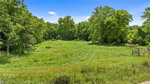 17681 Peterson Rd, Gentry, AR, 72734-8574 | Card Image