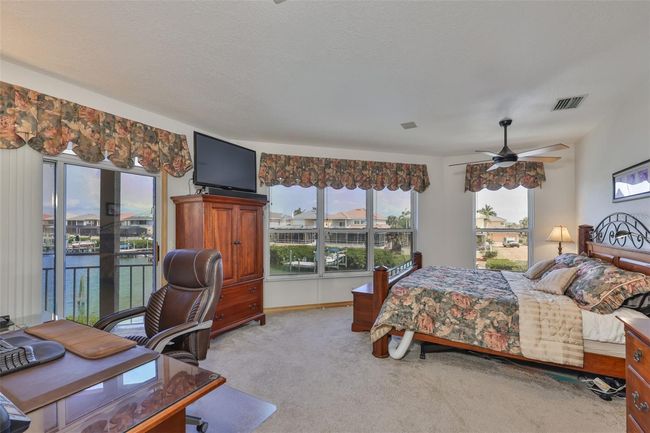 915 Symphony Isles Blvd, House other with 3 bedrooms, 3 bathrooms and null parking in APOLLO BEACH FL | Image 27