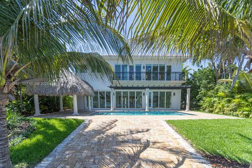 425 N Shore Dr, Miami Beach, FL, 33141-2429 | Card Image