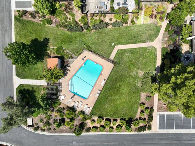 135 Calle Larga, Townhouse with 3 bedrooms, 3 bathrooms and 2 parking in Los Gatos CA | Image 73