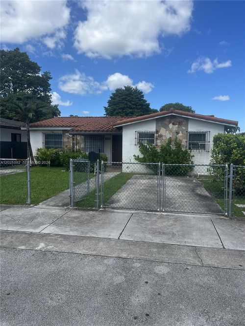 8835 Sw 27th St, Miami, FL, 33165 | Card Image